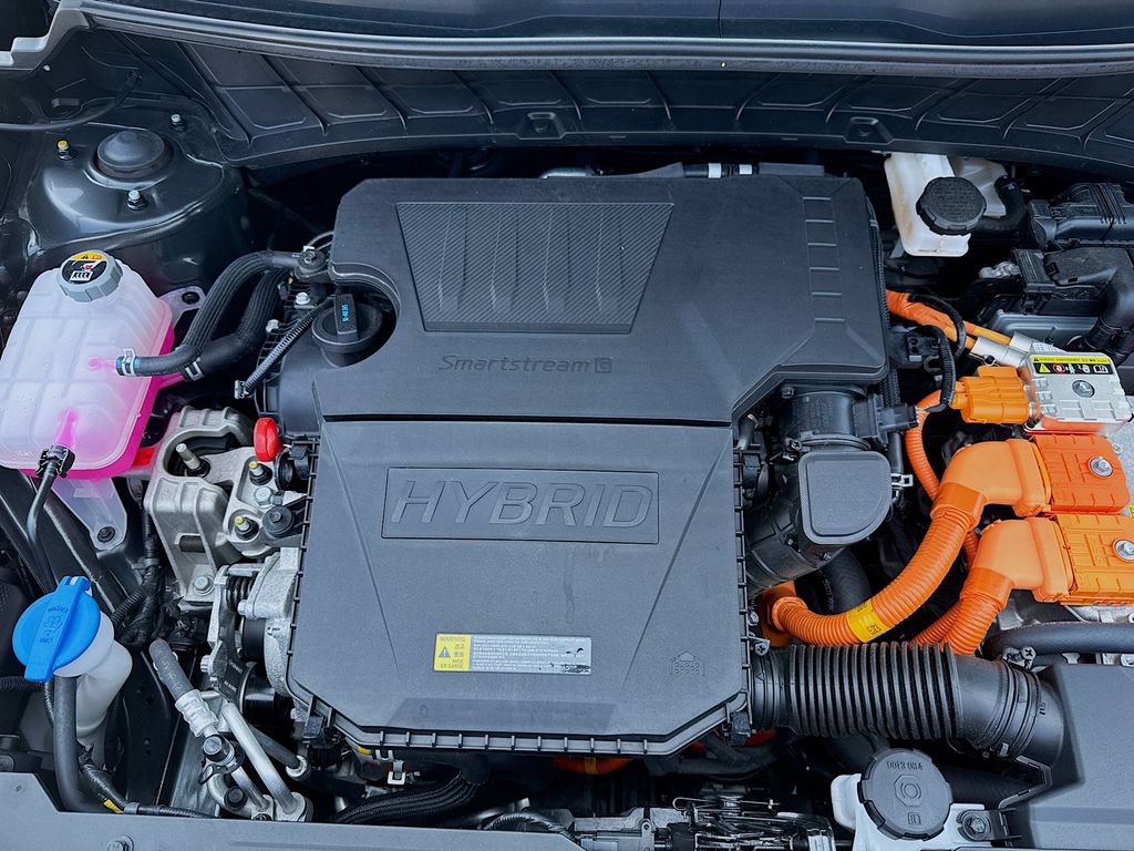 Certified 2025 Kia Niro EX FWD image 33