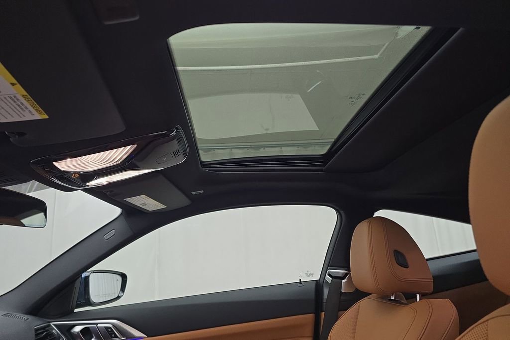 Certified 2023 BMW 430i xDrive Coupe w/ Premium Package image 23