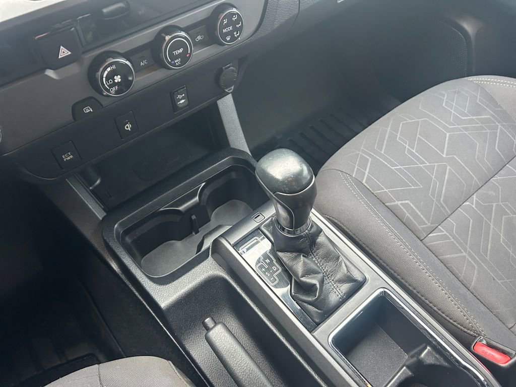 Used 2016 Toyota Tacoma TRD Sport w/ Towing Package image 20