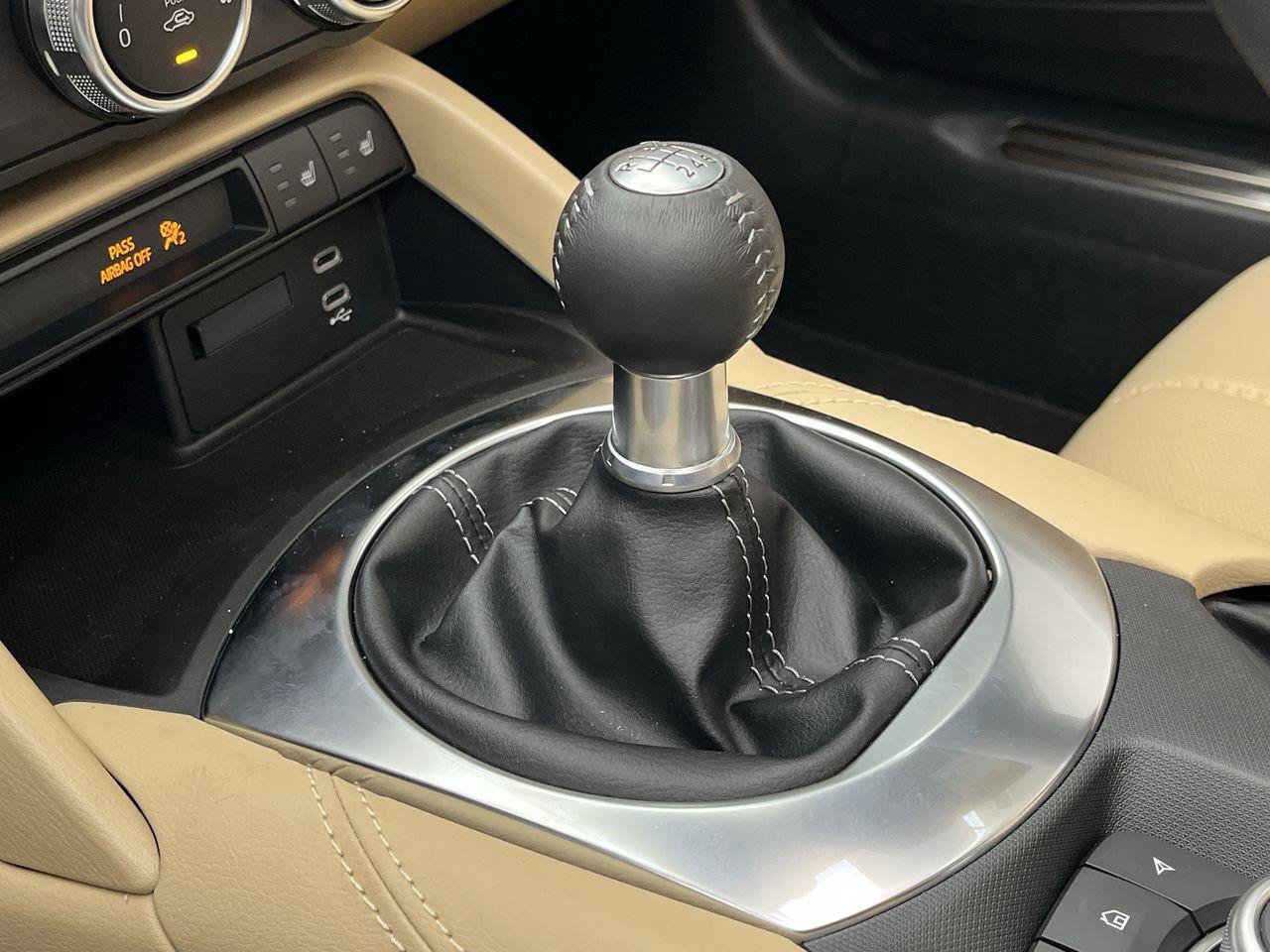 New 2026 MAZDA MX-5 Miata RF Grand Touring RWD image 19