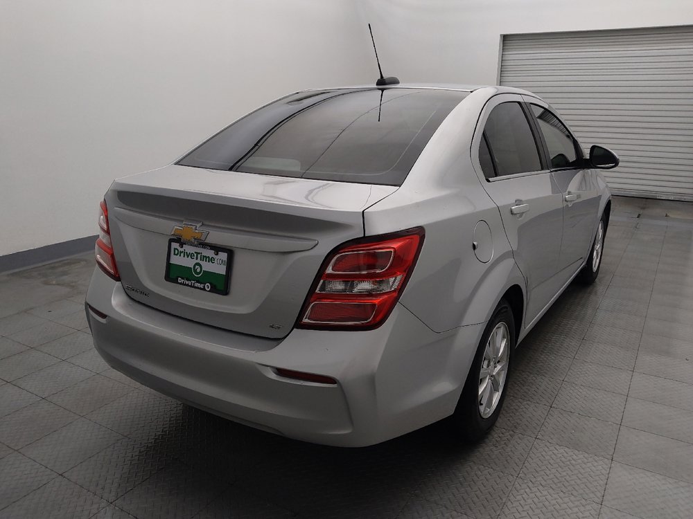 Used 2019 Chevrolet Sonic LT image 7