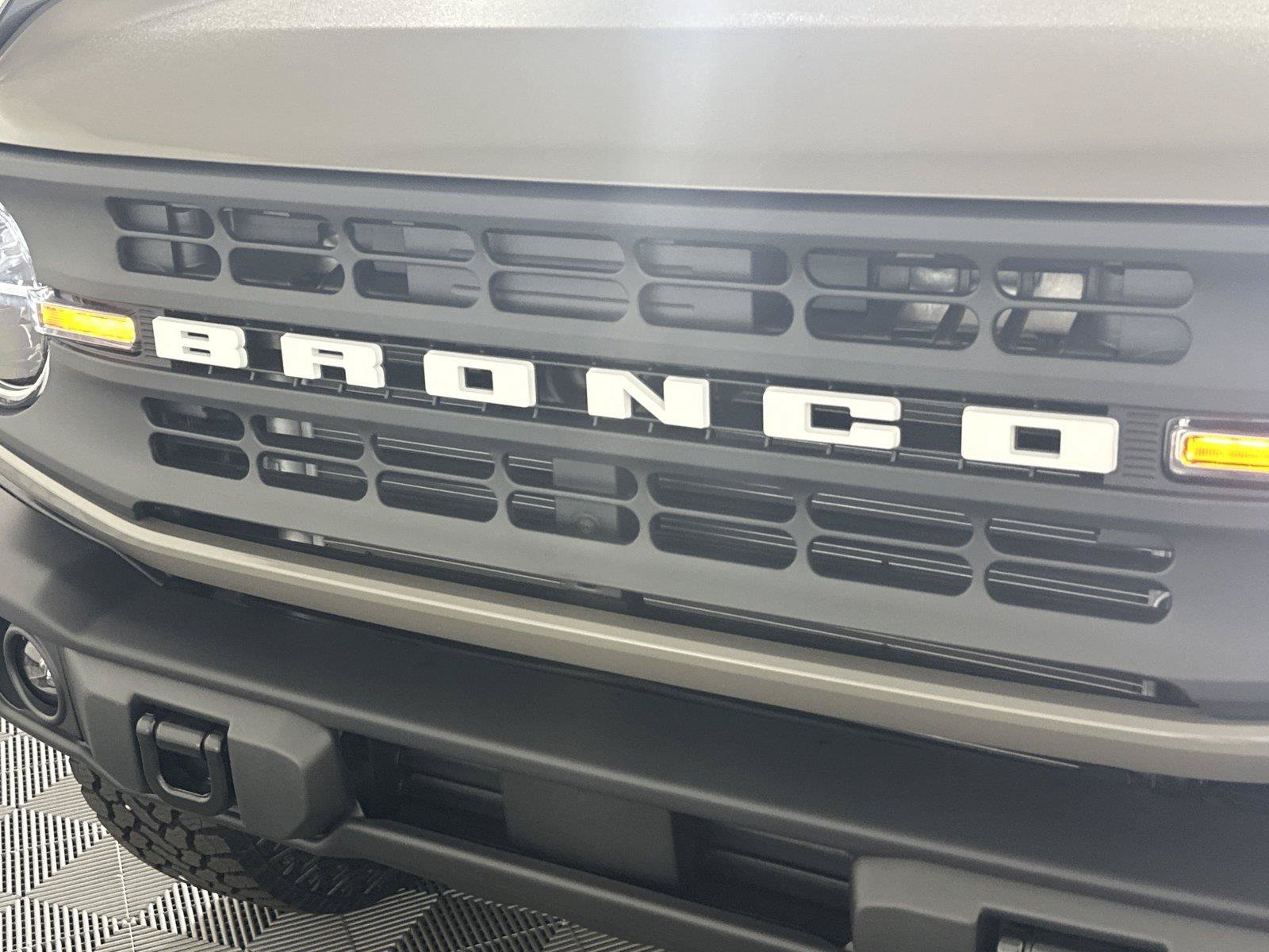 New 2026 Ford Bronco Big Bend w/ Black Diamond Package AWD/4WD image 14