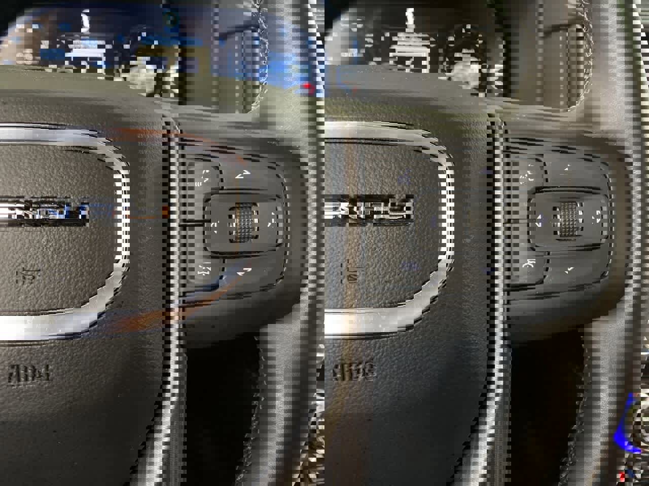 Used 2024 GMC Yukon Denali Ultimate image 22