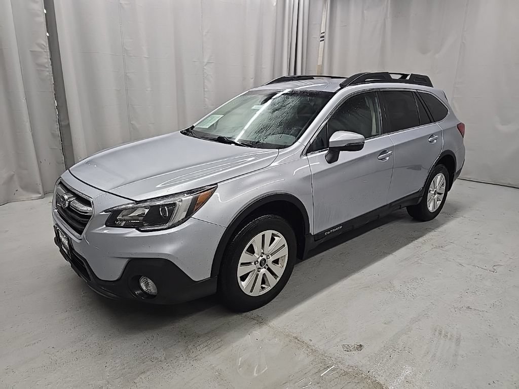 Used 2018 Subaru Outback 2.5i Premium AWD/4WD image 2