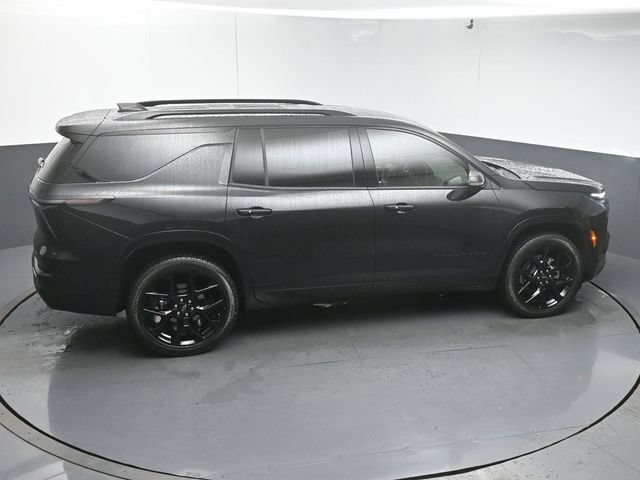 Used 2026 Chevrolet Traverse RS FWD image 49