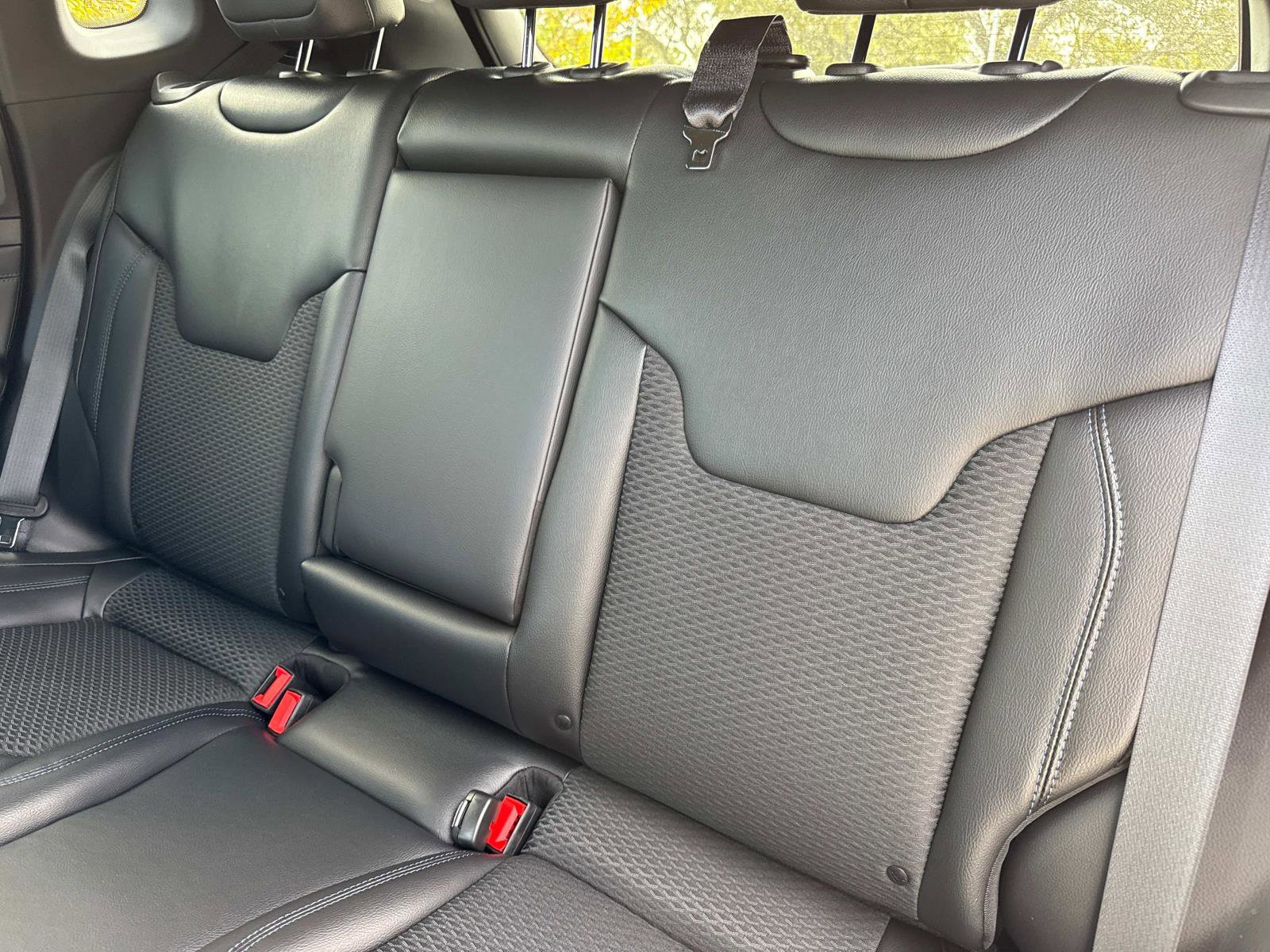 New 2026 Jeep Compass Latitude image 13