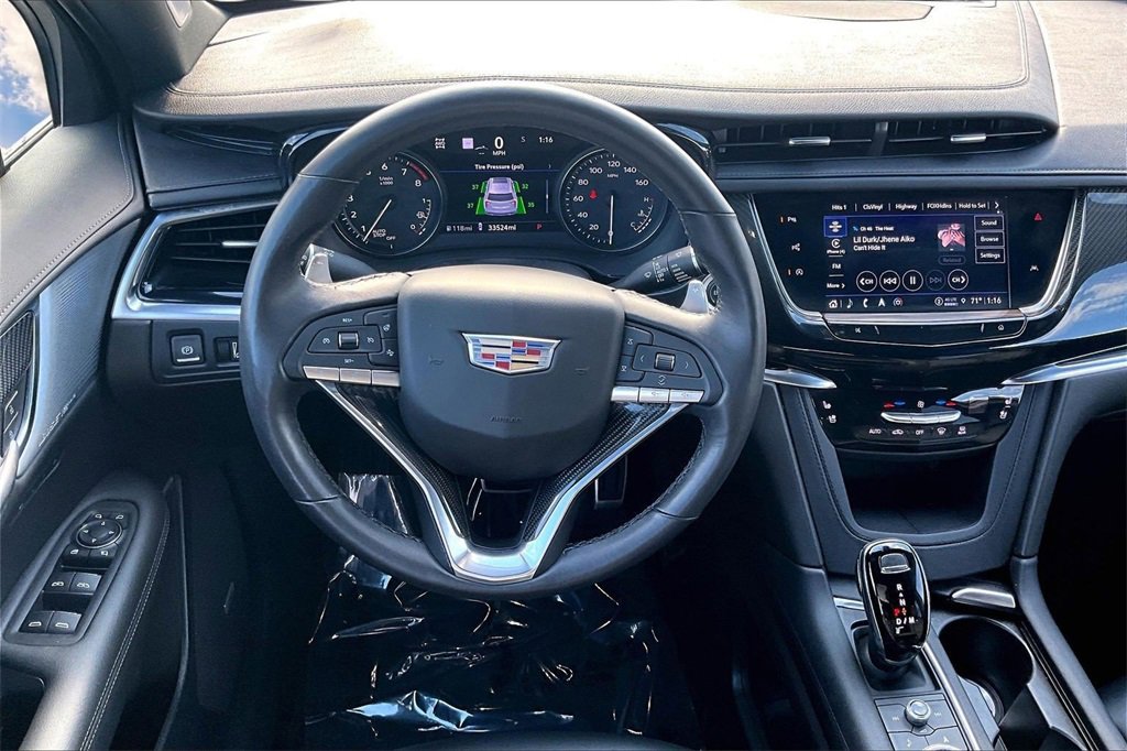 Certified 2022 Cadillac XT6 Sport w/ Technology Package image 8