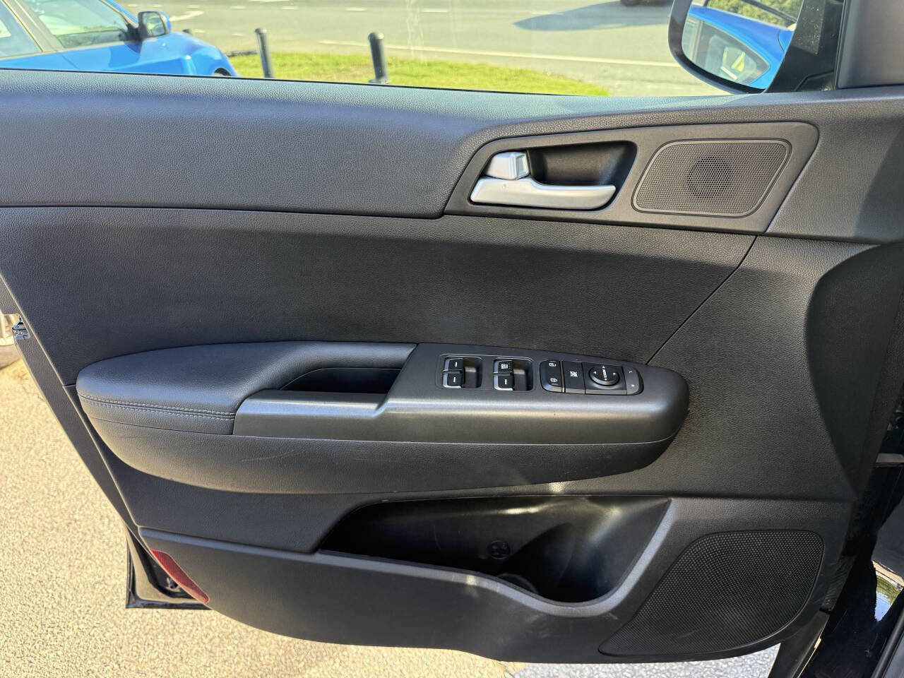 Used 2019 Kia Sportage LX w/ LX Popular Package image 22