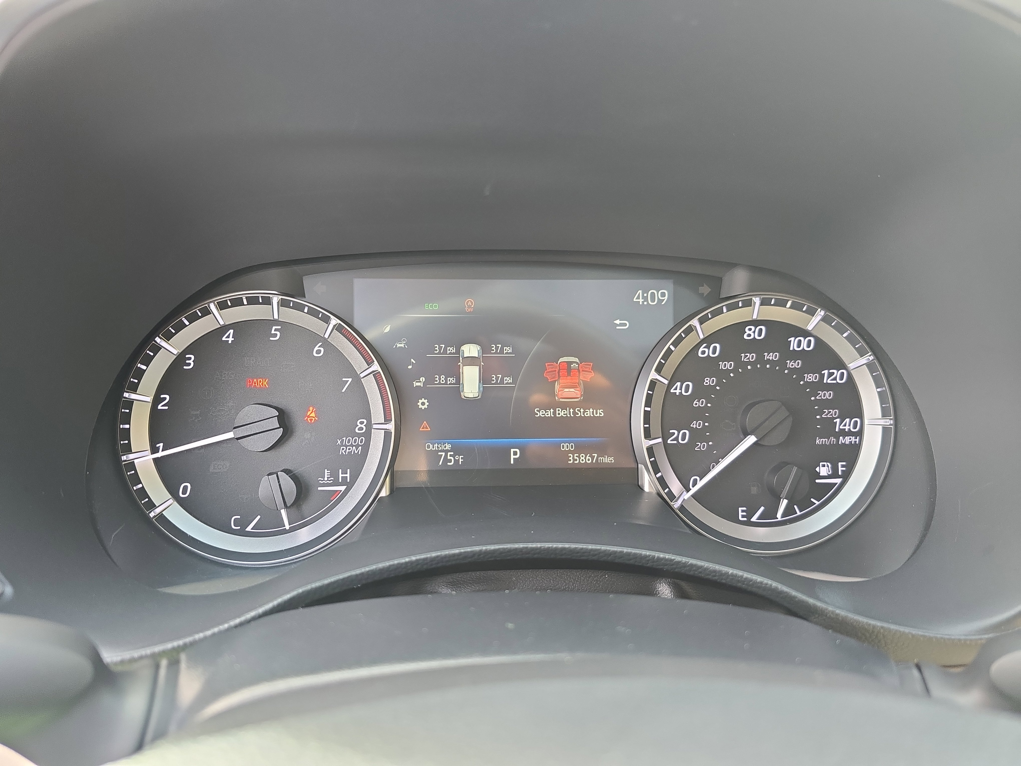 Used 2023 Toyota Highlander XLE image 20