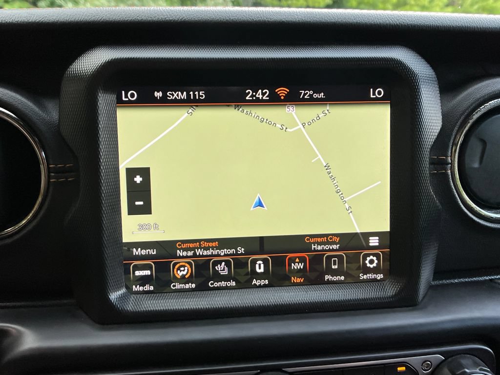 Used 2021 Jeep Gladiator Overland AWD/4WD image 18