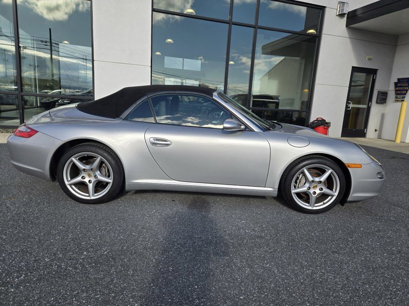 Used 2008 Porsche 911 Carrera image 2