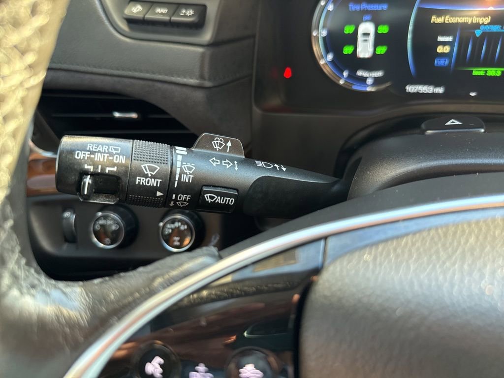 Used 2017 Cadillac Escalade ESV Luxury image 24