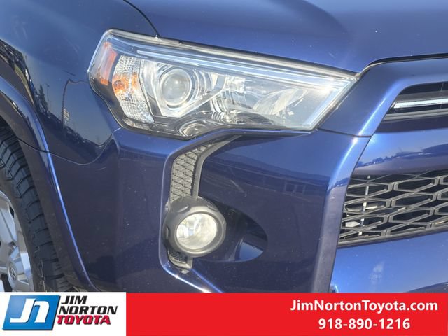Used 2020 Toyota 4Runner SR5 Premium w/ Moonroof Package AWD/4WD image 10
