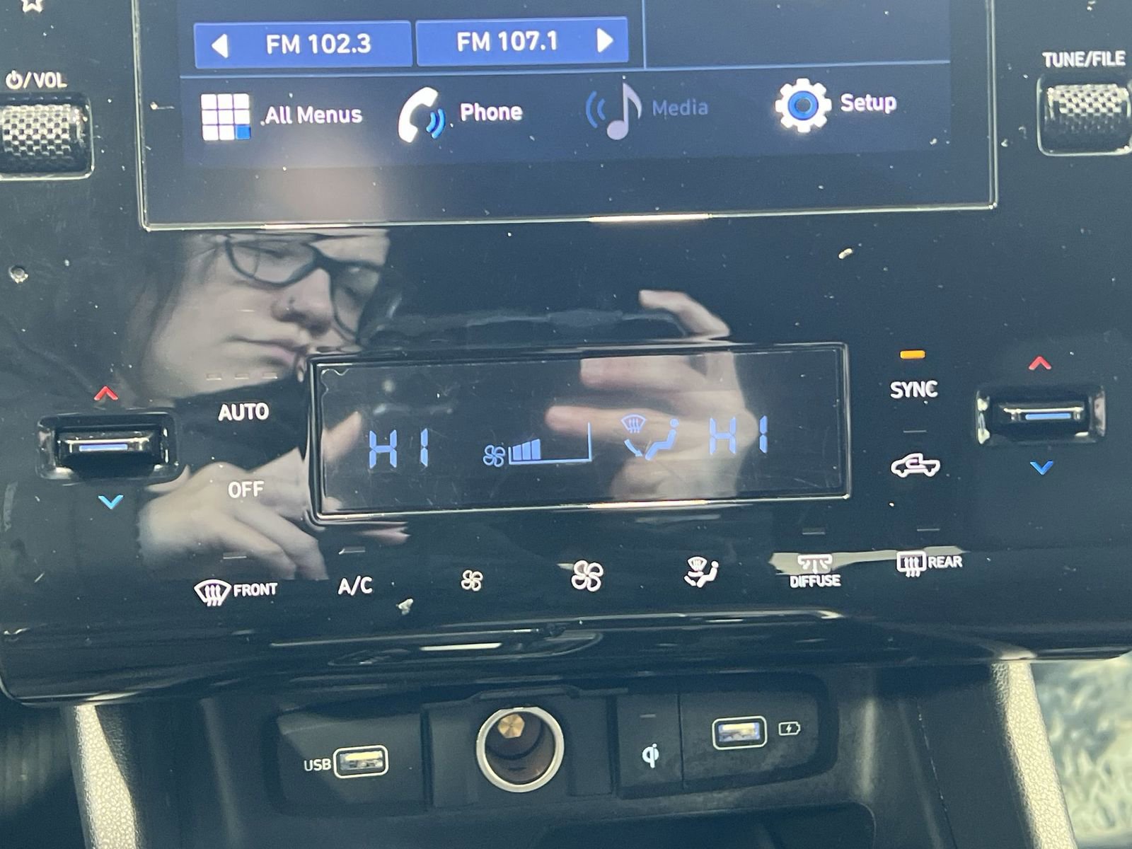 Used 2022 Hyundai Santa Cruz SEL Premium image 18