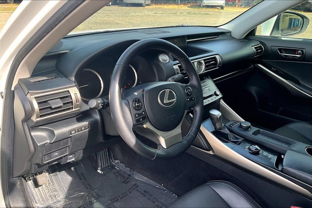 Used 2014 Lexus IS 250 RWD image 17