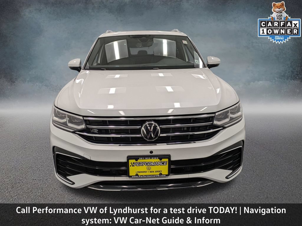 Used 2023 Volkswagen Tiguan SEL R-Line AWD/4WD image 2