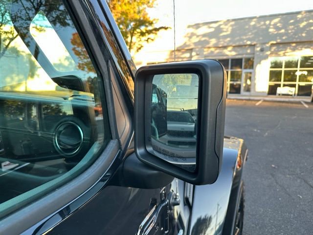 Used 2023 Jeep Wrangler Unlimited Sahara image 12