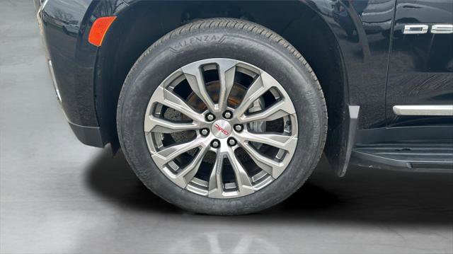 Used 2021 GMC Yukon Denali AWD/4WD image 15