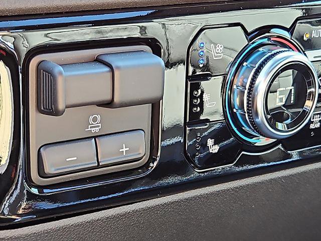 New 2026 GMC Sierra 2500 SLT image 21