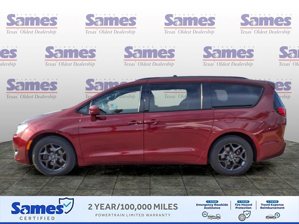 Used 2018 Chrysler Pacifica Touring-L Plus w/ S Appearance Package FWD image 4