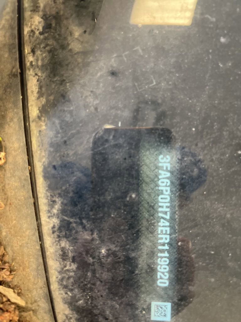 Used 2014 Ford Fusion SE image 3