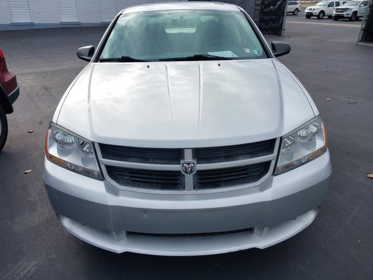 Used 2008 Dodge Avenger SE image 6