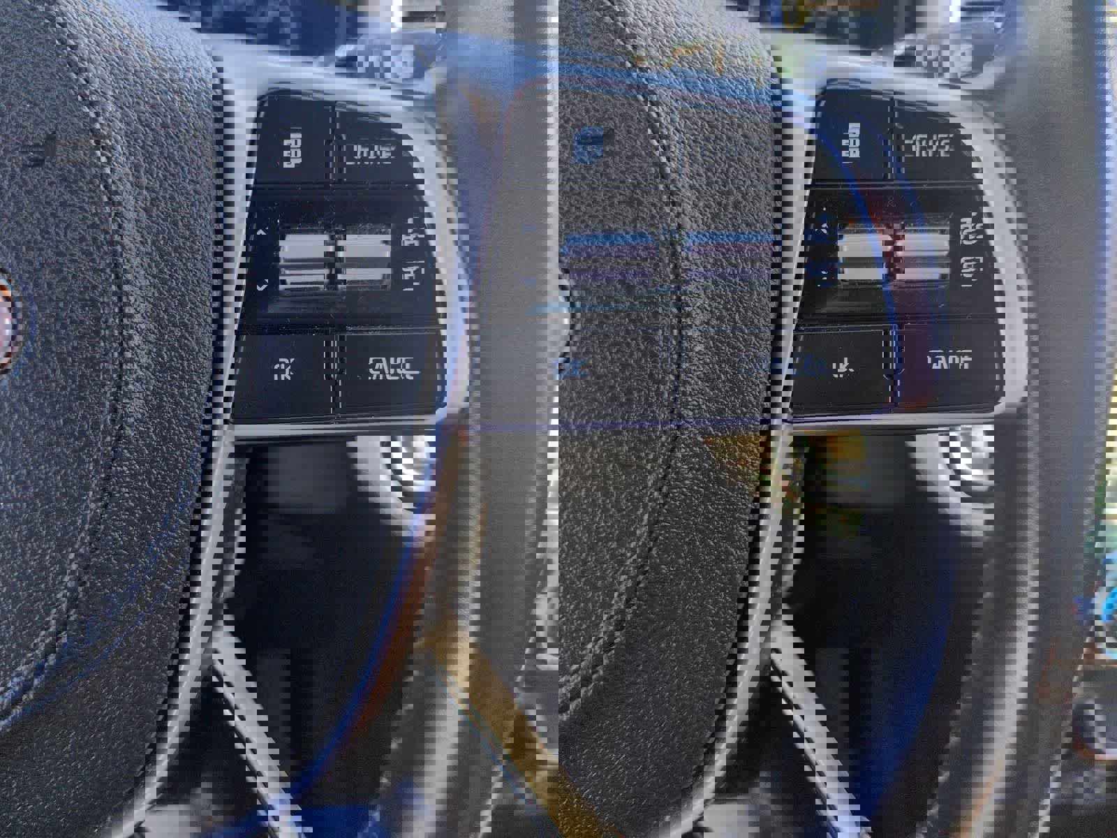 Used 2020 Kia Sorento S image 23