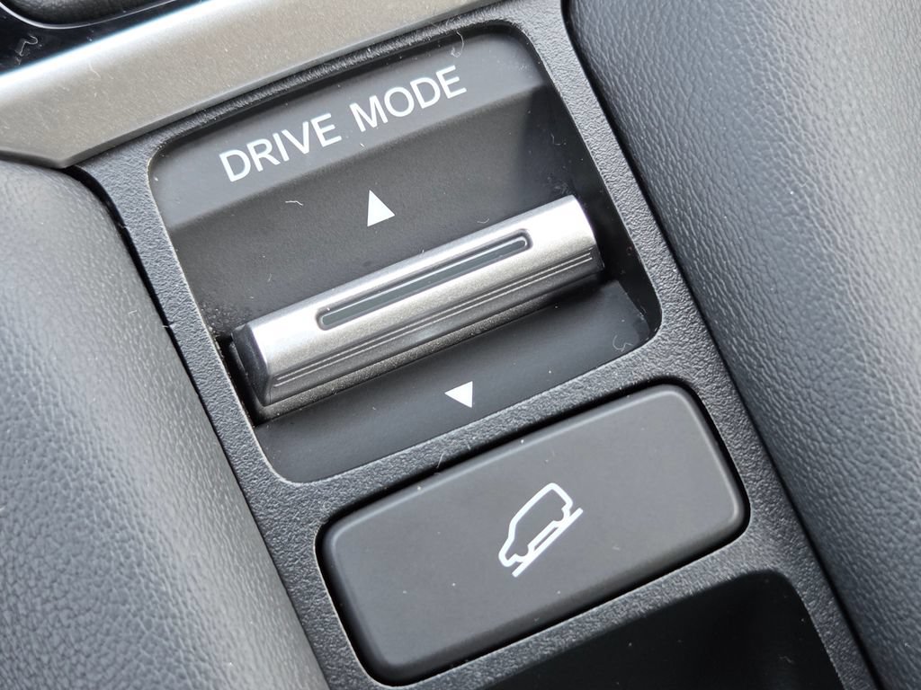 Used 2024 Honda HR-V Sport image 9