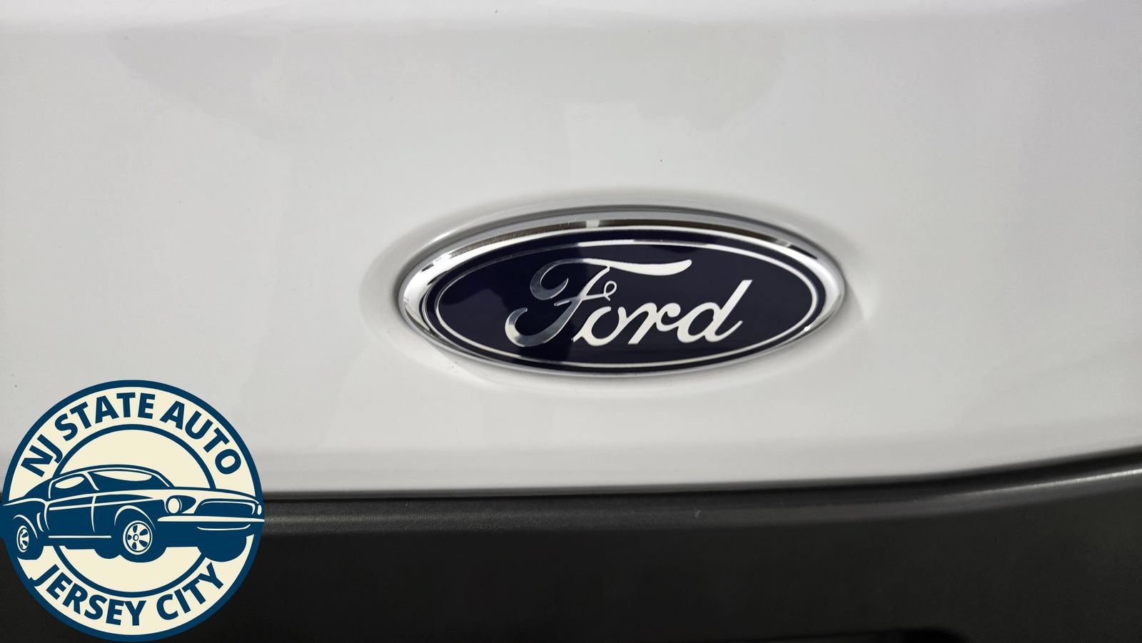 Used 2022 Ford Transit 250 Low Roof w/ Exterior Upgrade Package RWD image 23
