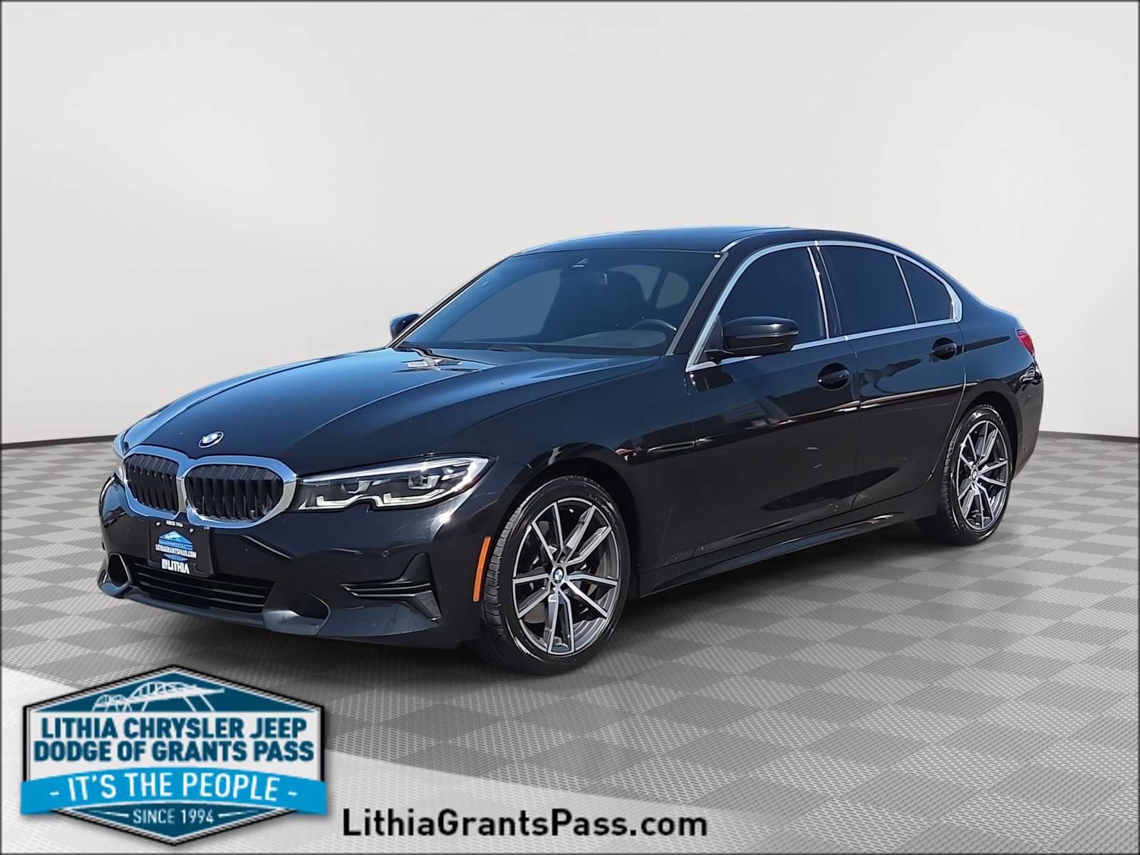 Used 2019 BMW 330i Sedan w/ Convenience Package