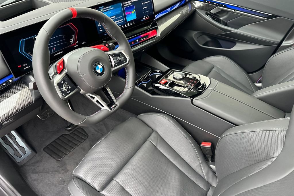 New 2026 BMW M5 w/ Executive Package image 9