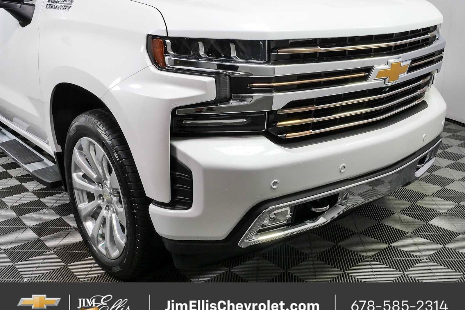 Certified 2021 Chevrolet Silverado 1500 High Country w/ Technology Package AWD/4WD image 37