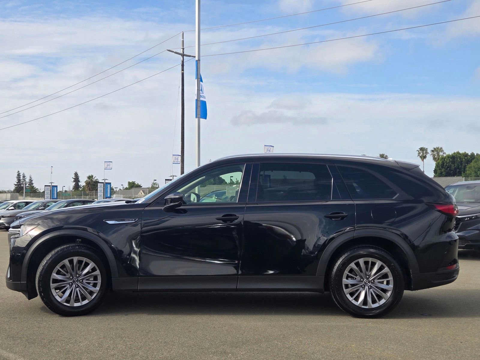 Used 2025 MAZDA CX-90 3.3 Turbo w/ Preferred Package AWD/4WD image 4