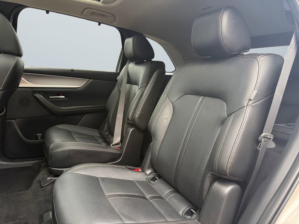 Used 2024 MAZDA CX-90 Plug-In Hybrid w/ Premium Pkg image 13