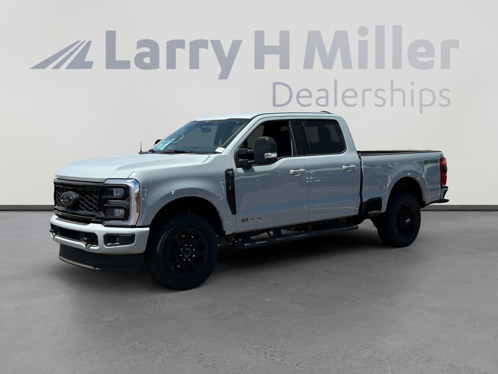 New 2026 Ford F250 Lariat w/ Black Appearance Package
