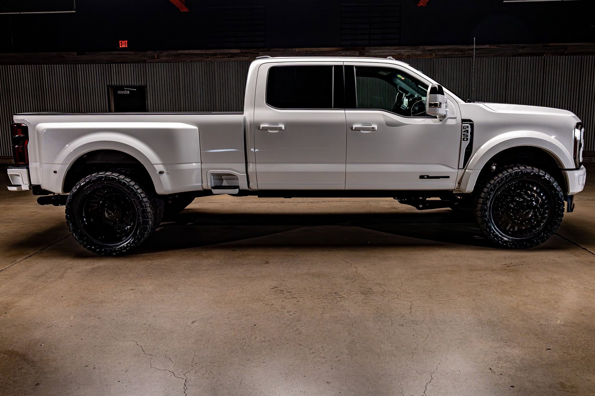 Used 2026 Ford F450 Platinum image 11