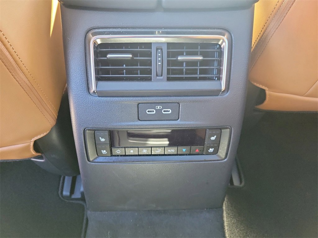 Used 2024 MAZDA CX-90 3.3 Turbo S w/ Premium Plus image 20