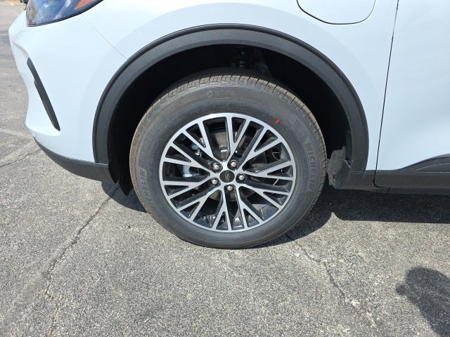 New 2025 Ford Escape SE w/ PHEV Premium Package image 9