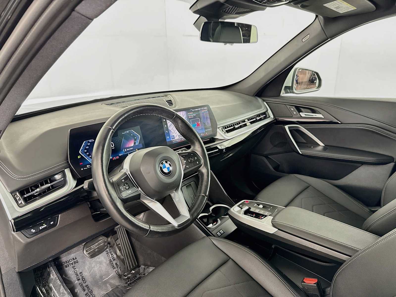 Used 2023 BMW X1 xDrive28i w/ Convenience Package AWD/4WD image 9