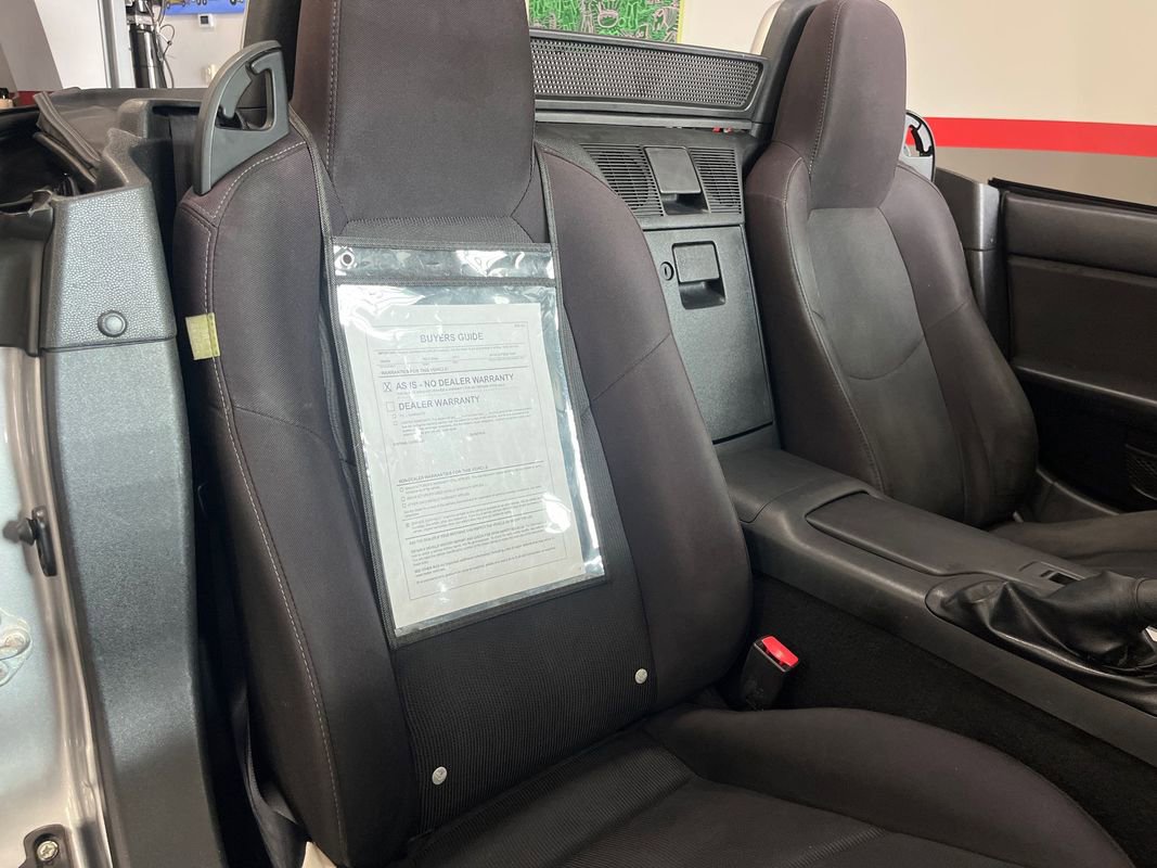 Used 2011 MAZDA MX-5 Miata Sport image 25