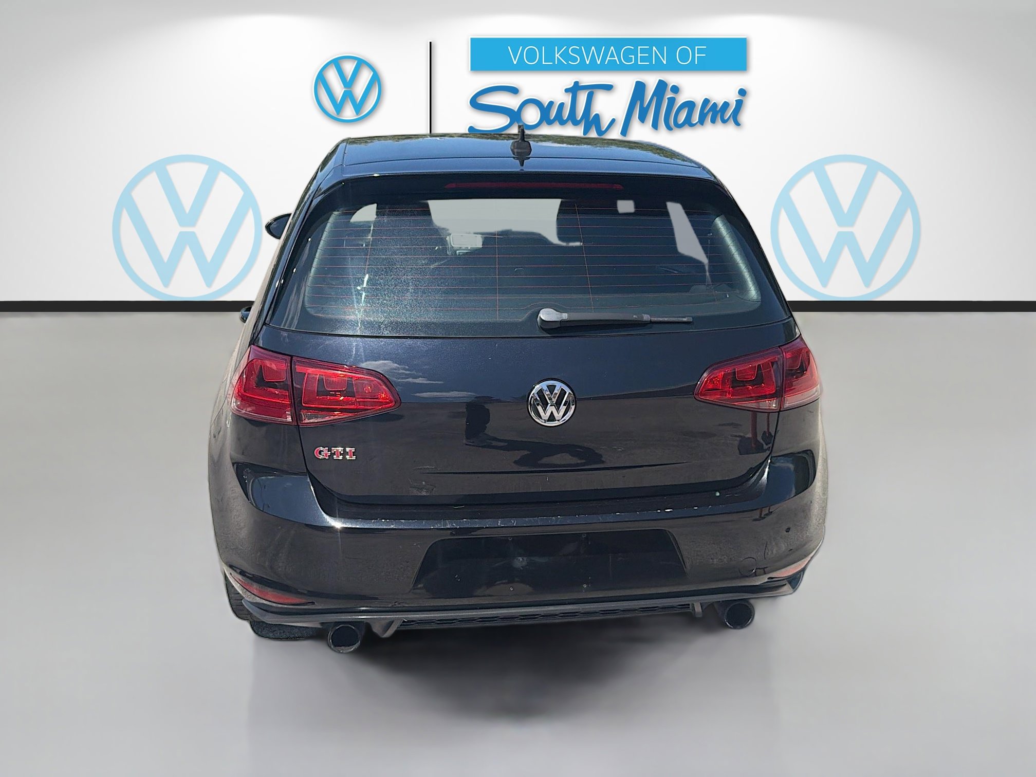 Used 2017 Volkswagen GTI Sport FWD image 6
