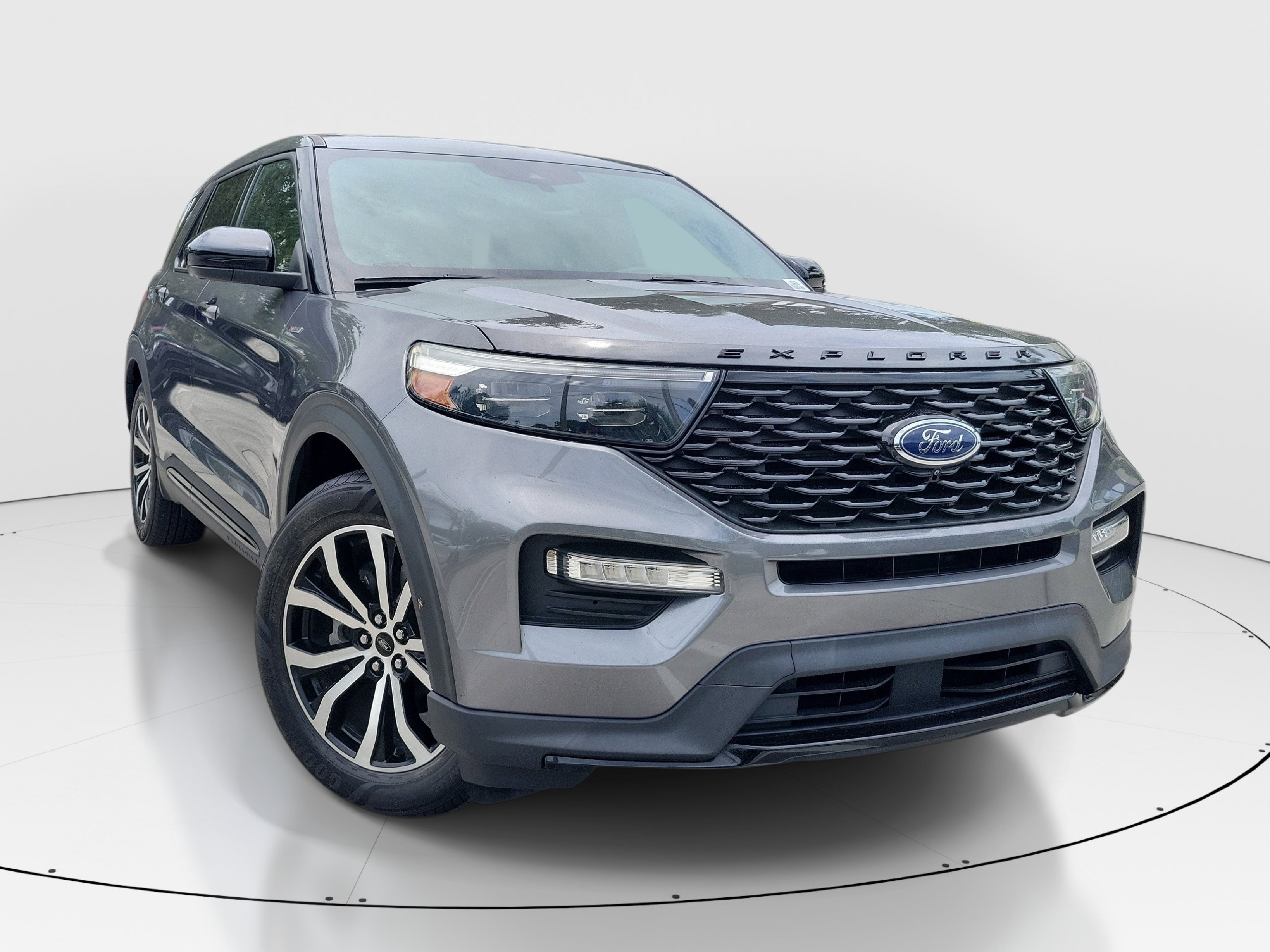 Used 2022 Ford Explorer ST-Line RWD image 2