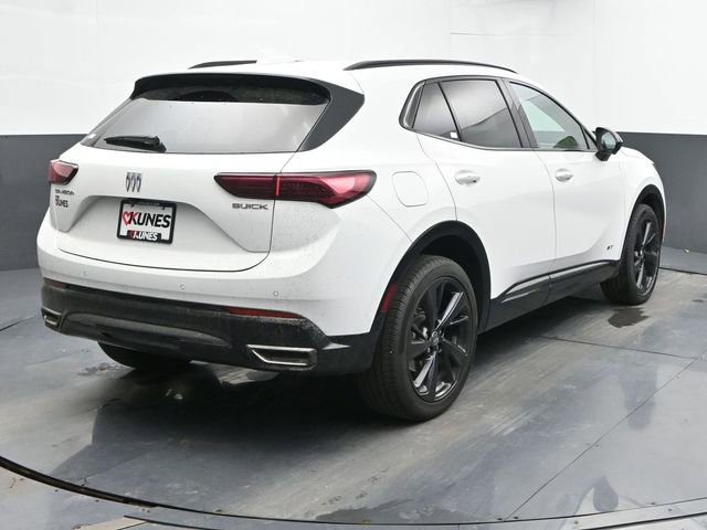 Used 2024 Buick Envision Sport Touring image 9