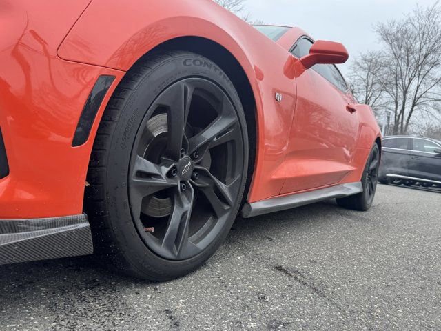 Used 2020 Chevrolet Camaro SS image 11