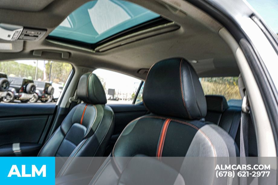 Used 2023 Nissan Sentra SR w/ SR Premium Package image 19