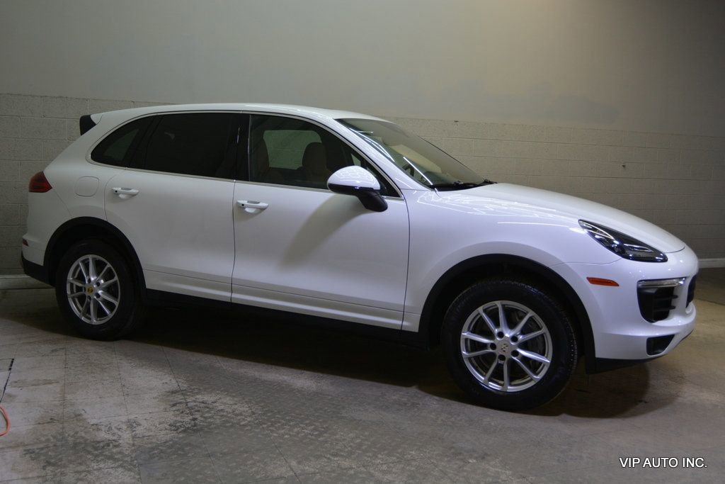 Used 2016 Porsche Cayenne image 27