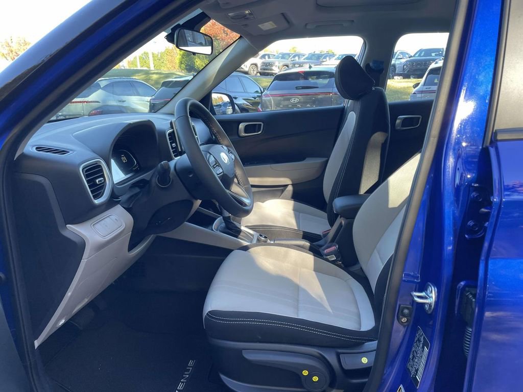 New 2026 Hyundai Venue SEL image 15