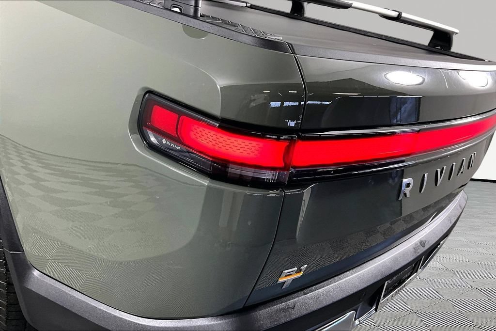 Used 2022 Rivian R1T Launch Edition AWD/4WD image 18