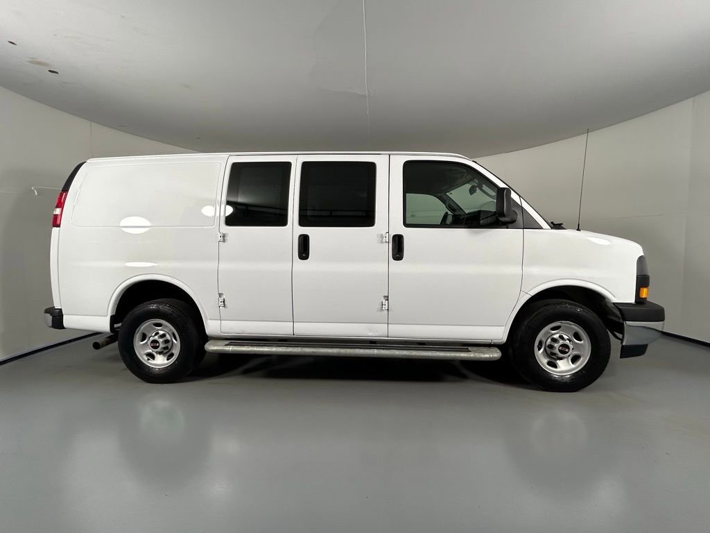 Used 2024 GMC Savana 2500 w/ Driver Convenience Package image 8