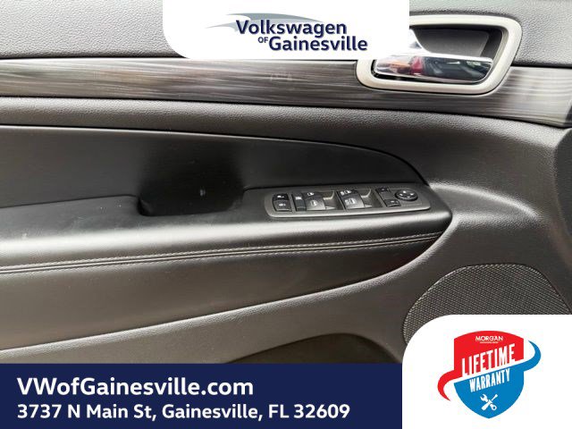 Used 2022 Jeep Grand Cherokee Laredo X RWD image 15